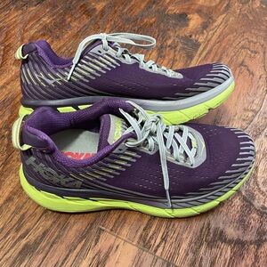 Hoka One One Sneakers